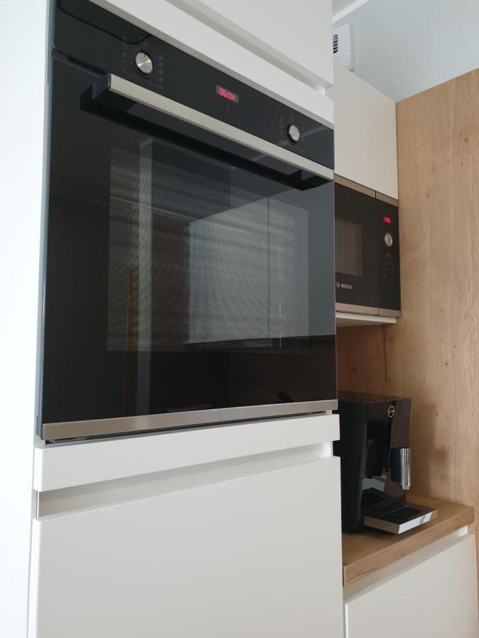Private Apartment, Aircondition, Hd Tv Pl & De, Wifi, Garage, Fully Equipped, Near Beach Колобжег Экстерьер фото
